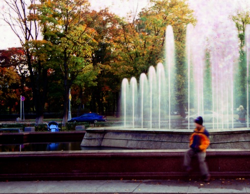 Kronstadt fountain autumn scene